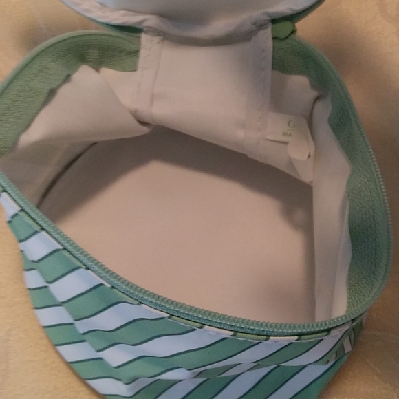 NOT FOR SALE **SEE MY OTHER LISTING FOR 2 BAGS Clinique NEW  makeup cosmetics - Picture 3 of 6